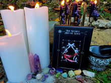 Load image into Gallery viewer, The Secret Art of Love Oracle Deck